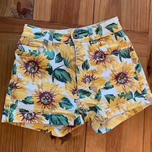 [Bullhead] Sunflower Mom Shorts